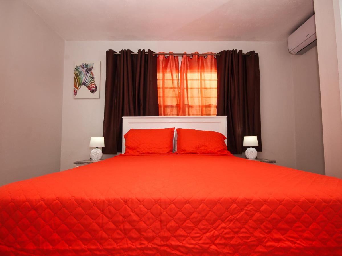 The Castle Apartment Philipsburg  Ngoại thất bức ảnh